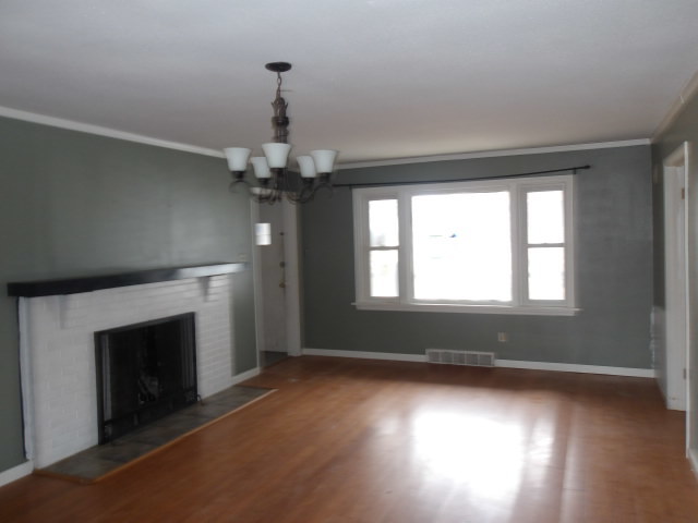 13 Southern Drive, Decatur, IL 62521