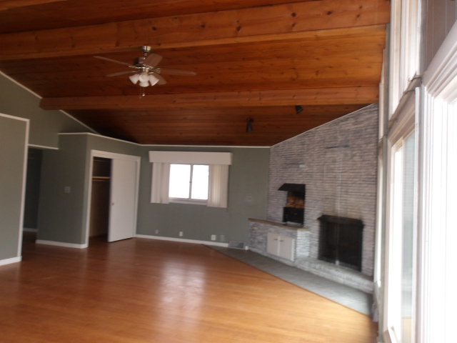 13 Southern Drive, Decatur, IL 62521