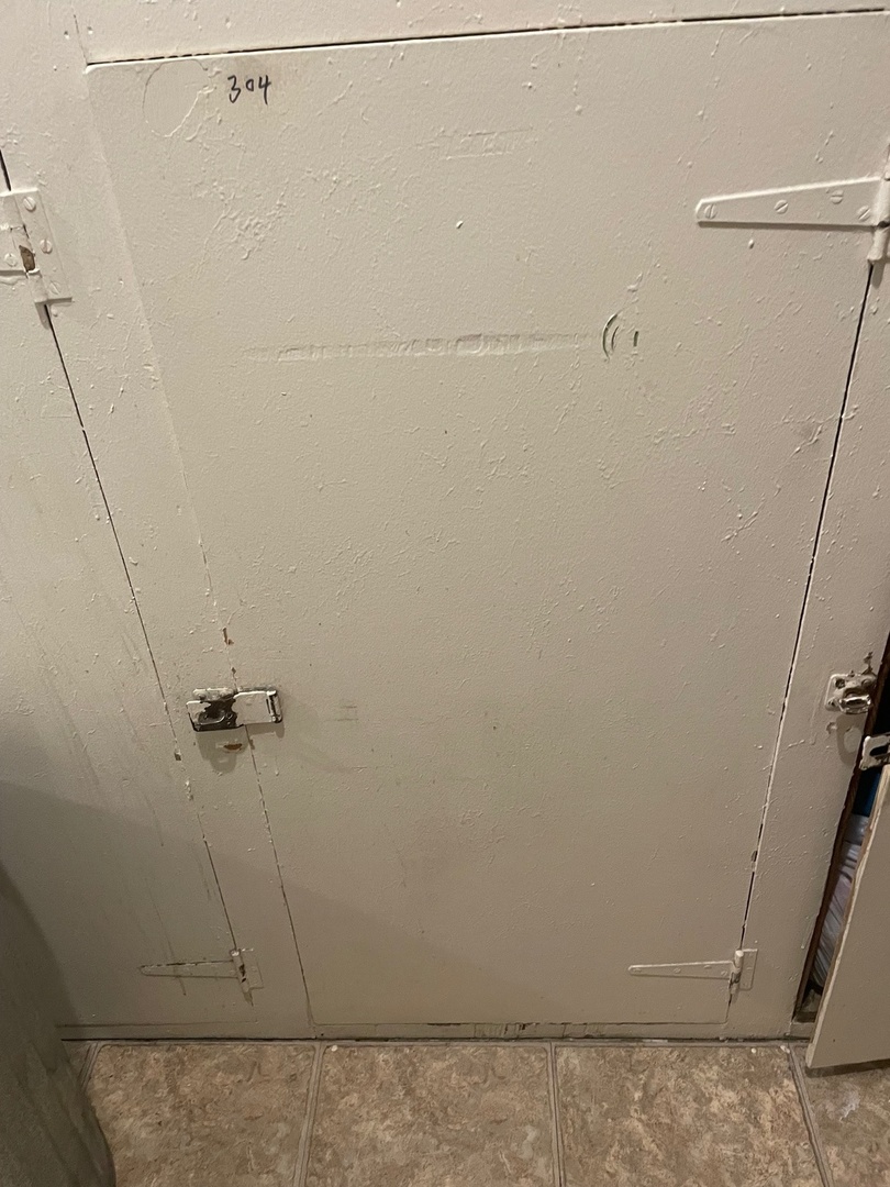 4921 W 109th Street #304, Oak Lawn, IL 60453