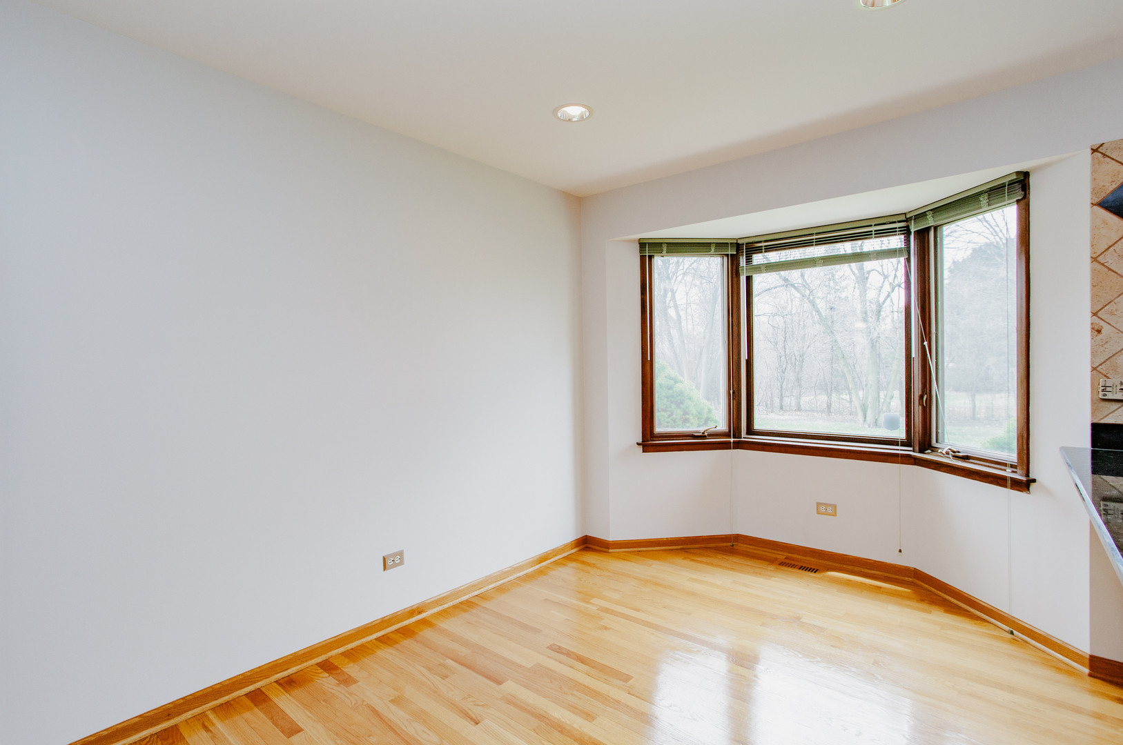 1900 LANDWEHR Road, Northbrook, IL 60062