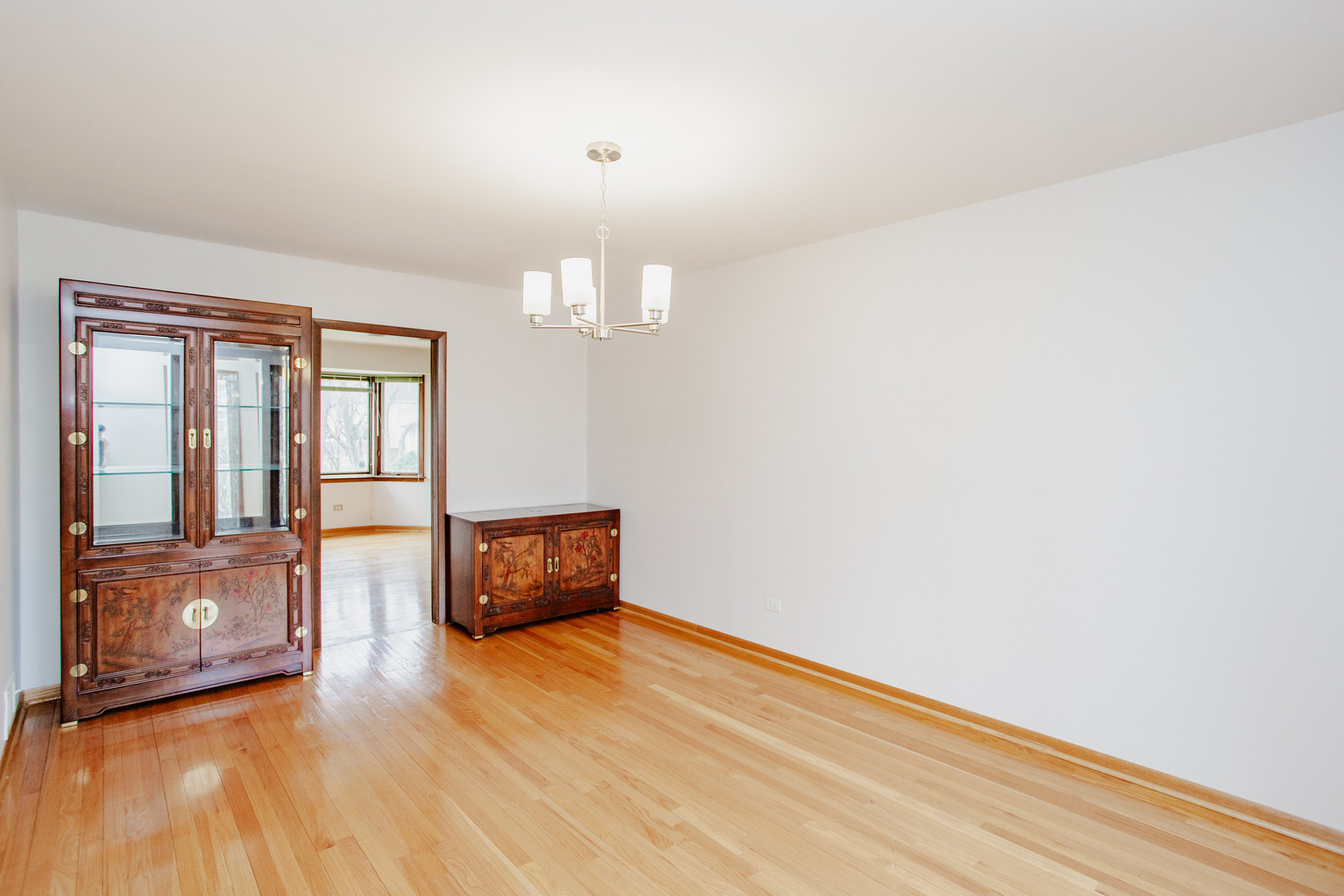 1900 LANDWEHR Road, Northbrook, IL 60062