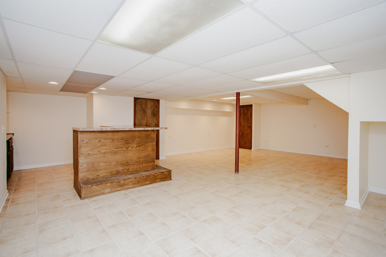 1900 LANDWEHR Road, Northbrook, IL 60062