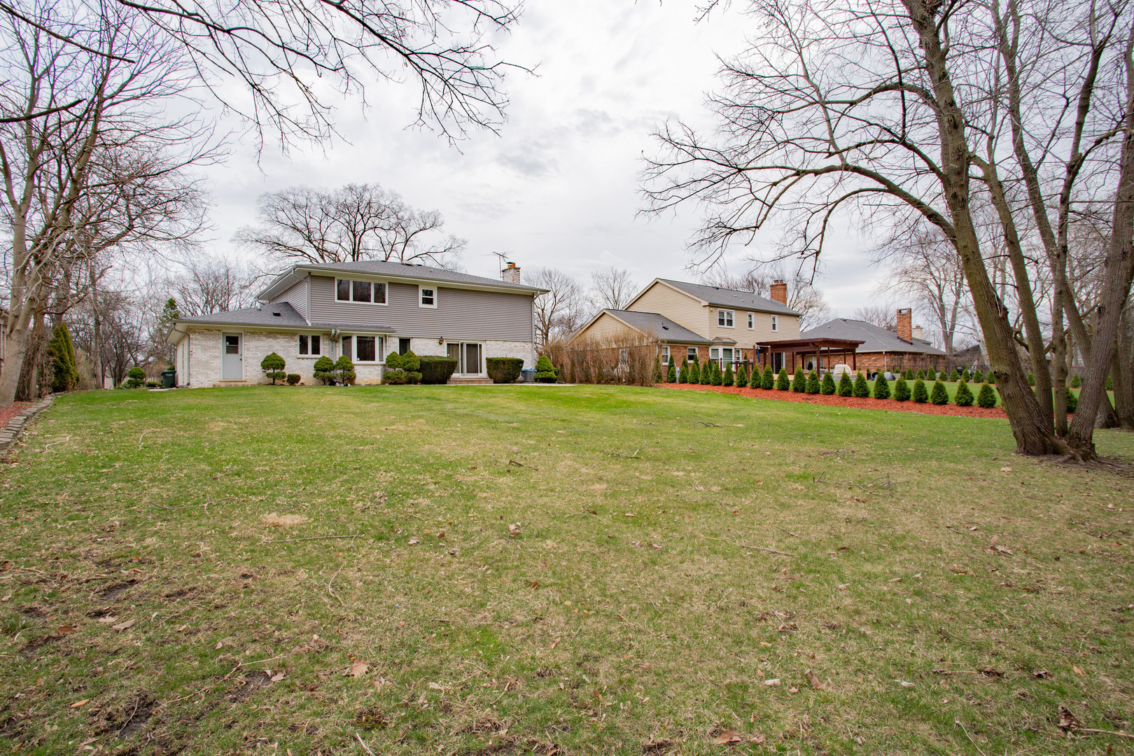 1900 LANDWEHR Road, Northbrook, IL 60062