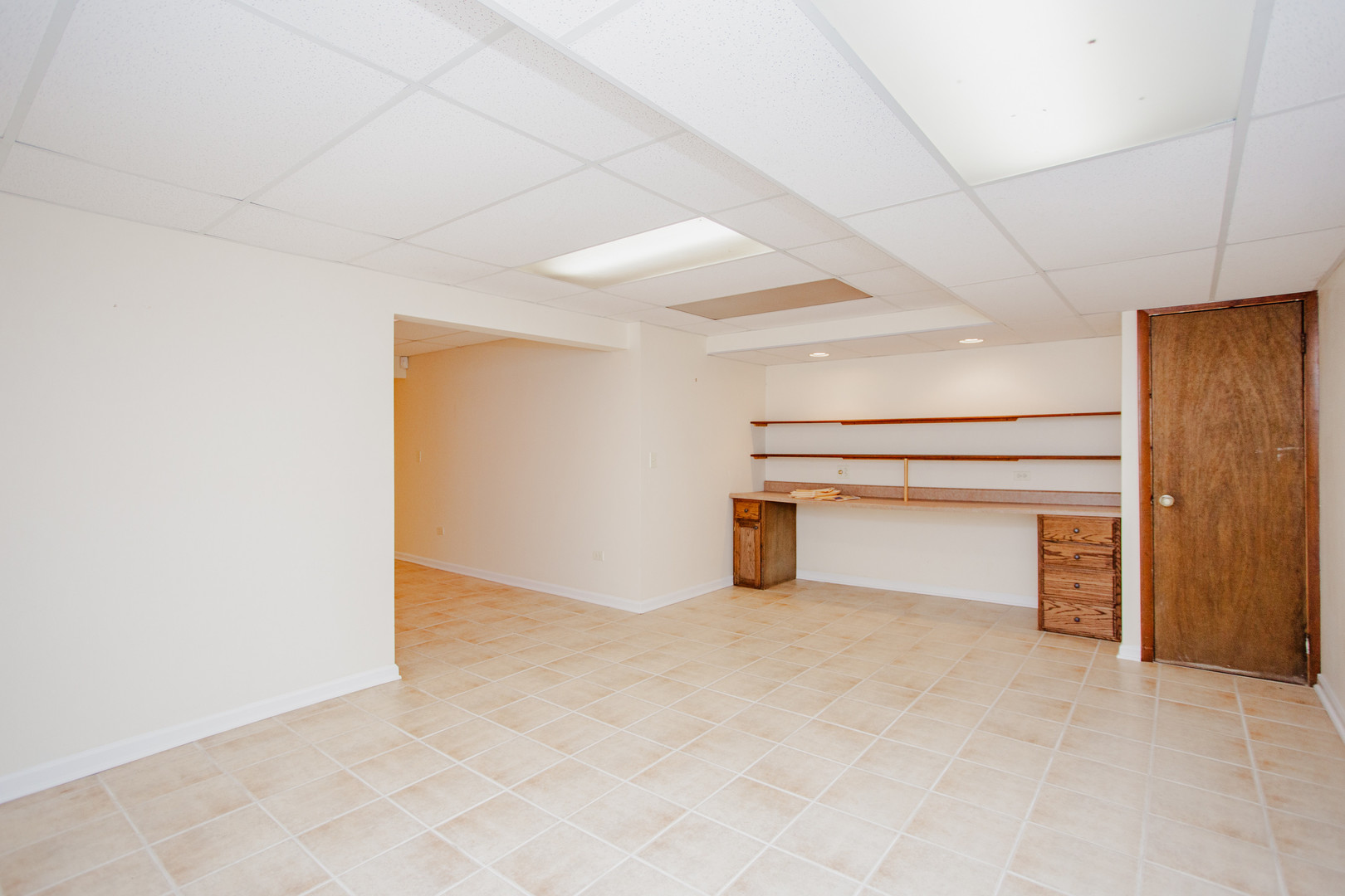 1900 LANDWEHR Road, Northbrook, IL 60062