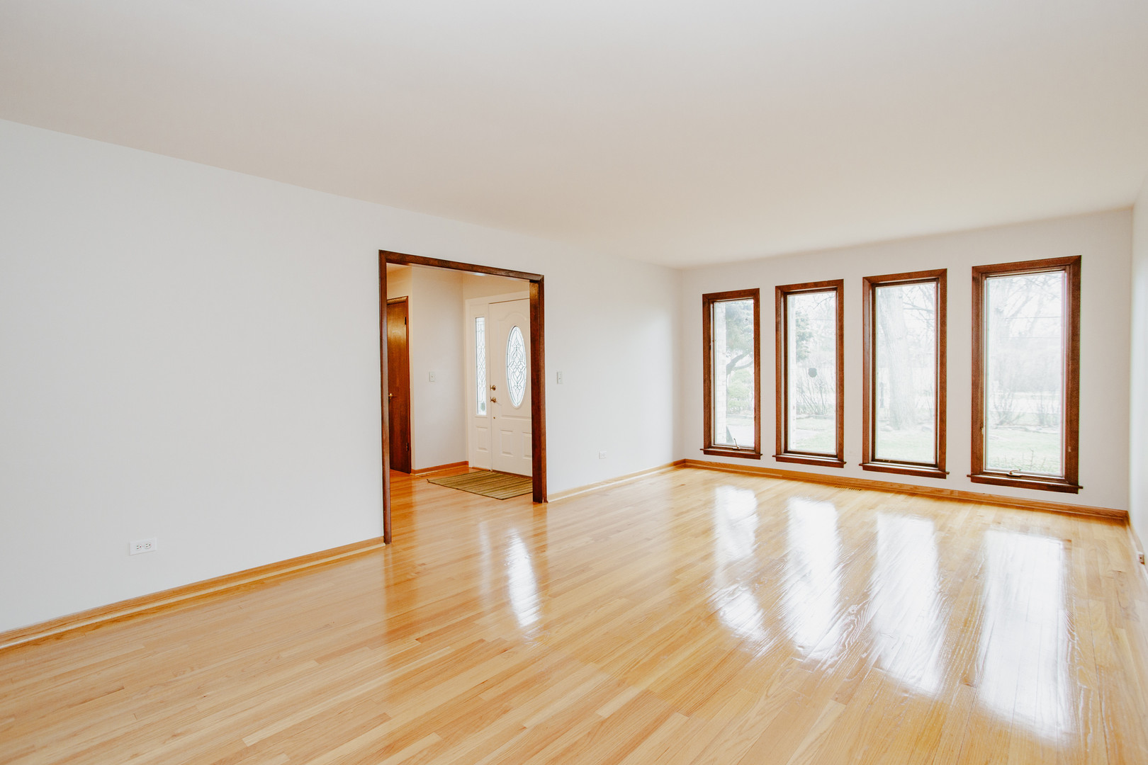 1900 LANDWEHR Road, Northbrook, IL 60062