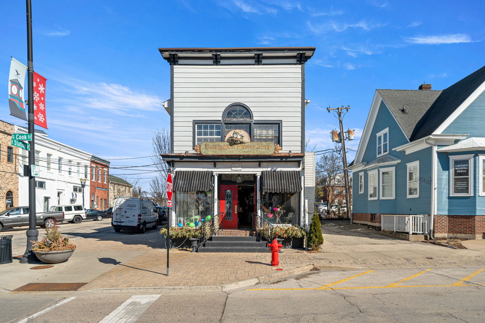 201 S Cook Street, Barrington, IL 60010