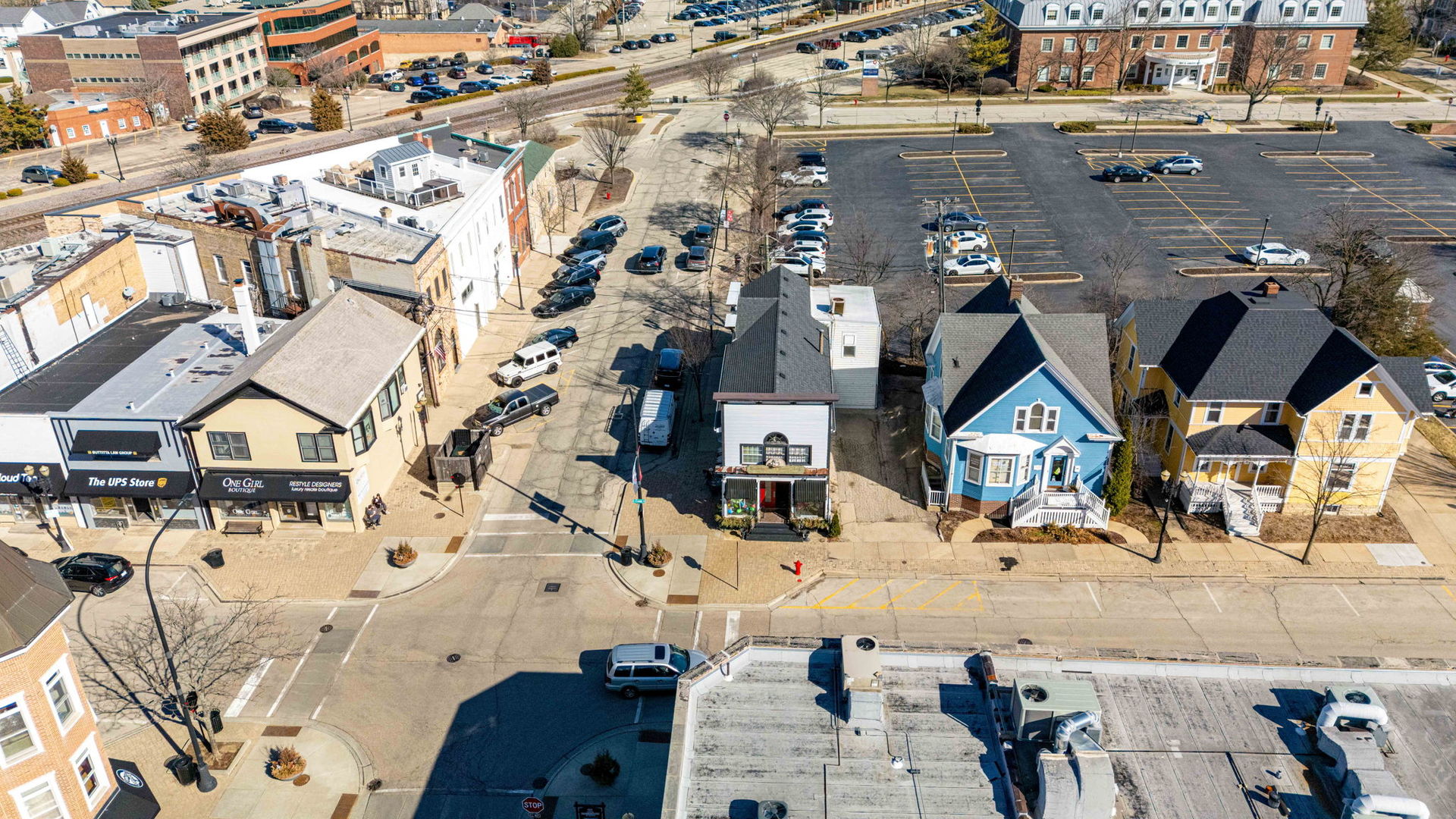 201 S Cook Street, Barrington, IL 60010