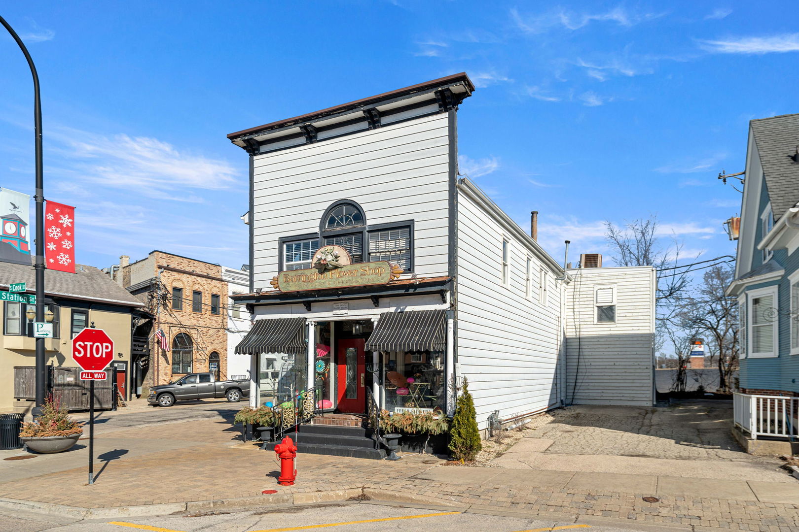 201 S Cook Street, Barrington, IL 60010