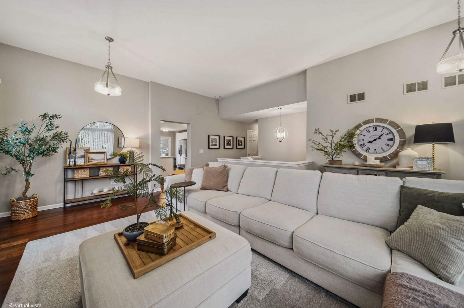 230 Willow Bnd, Bolingbrook, IL 60490