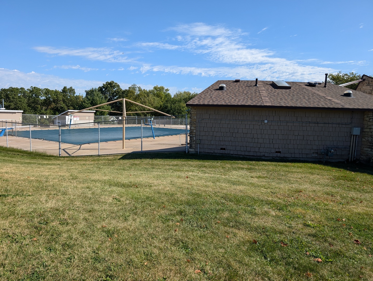 209 Lake Summerset Road, Lake Summerset, IL 61019