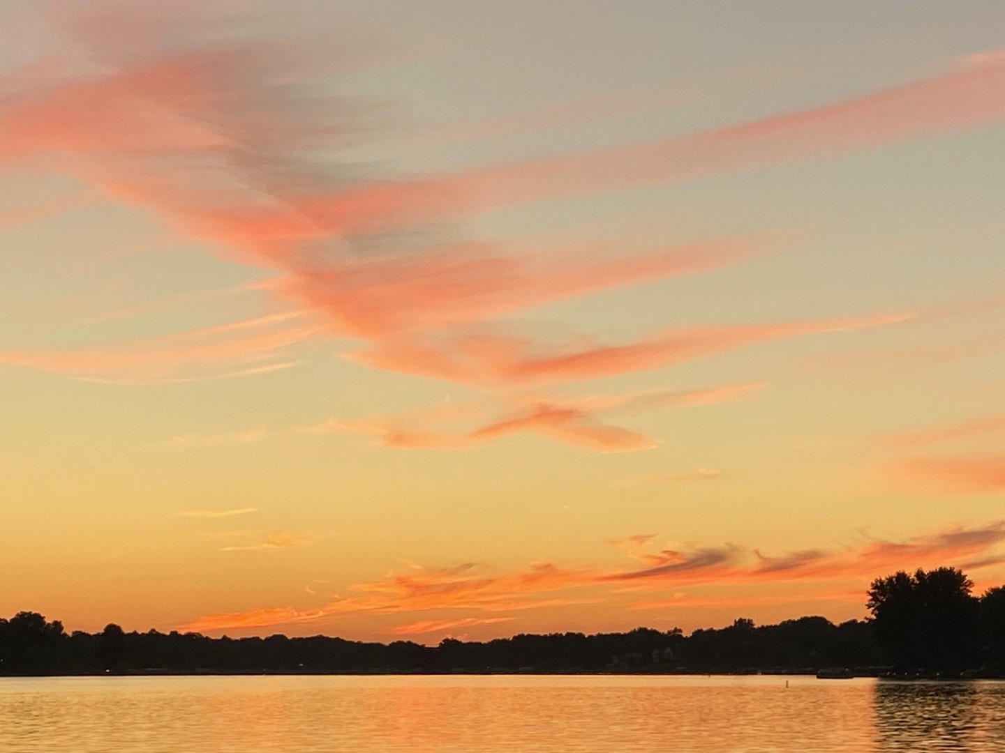 209 Lake Summerset Road, Lake Summerset, IL 61019