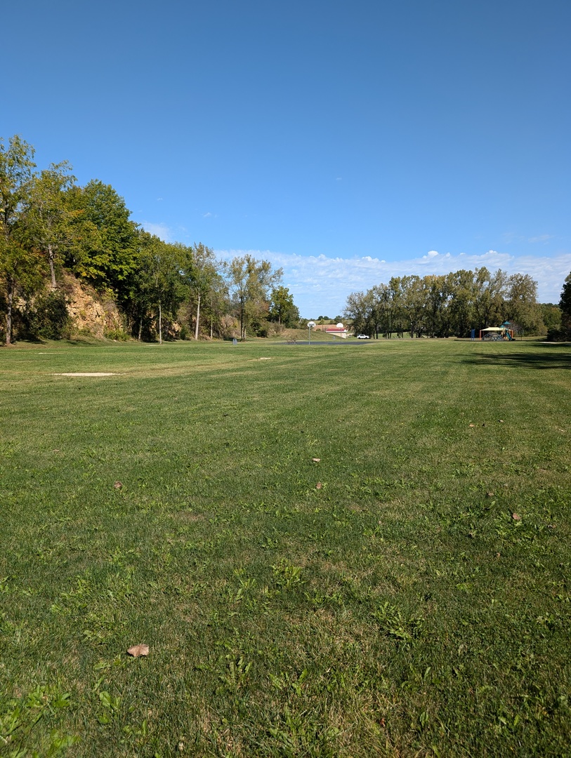 209 Lake Summerset Road, Lake Summerset, IL 61019