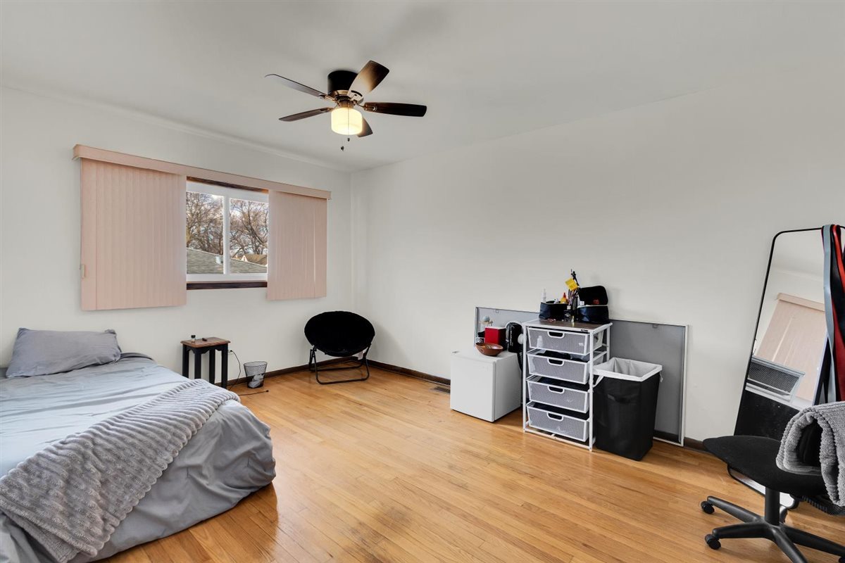 4530 Butterfield Road, Hillside, IL 60162