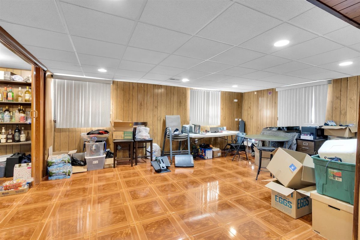 4530 Butterfield Road, Hillside, IL 60162