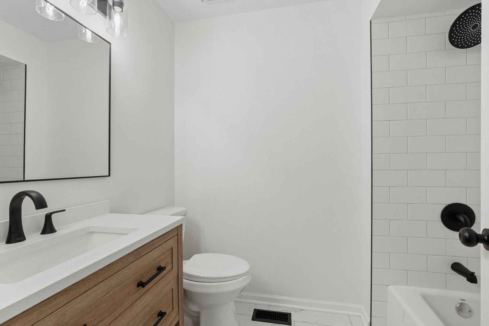 13910 Green Valley Drive, Orland Park, IL 60467