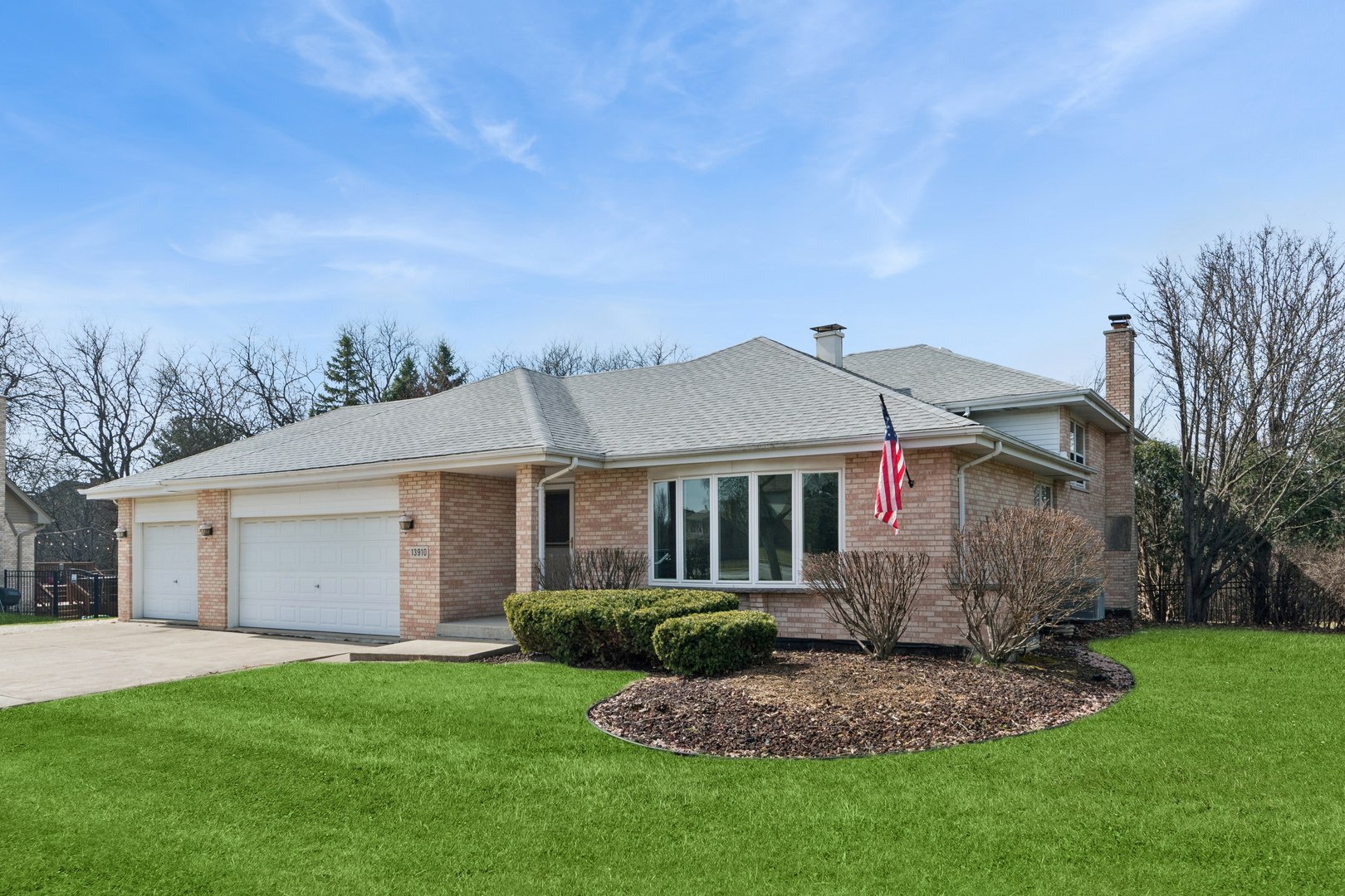 13910 Green Valley Drive, Orland Park, IL 60467
