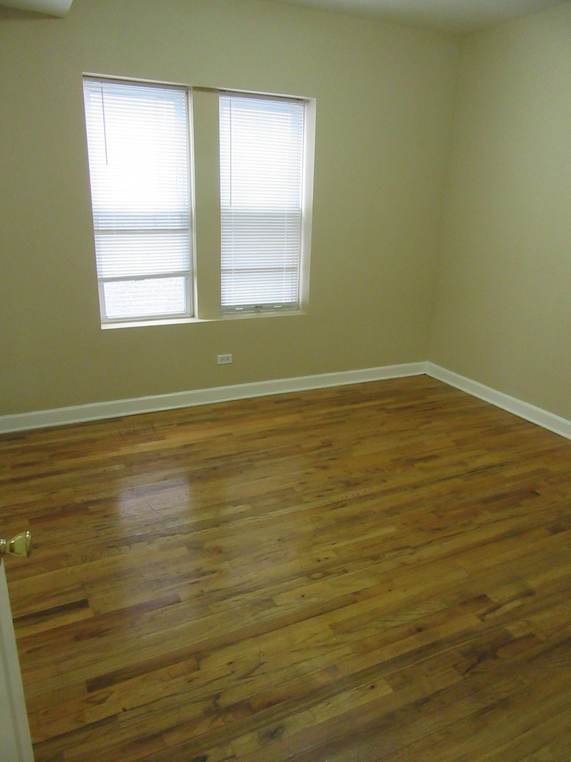 2251 W ROSEMONT Avenue #1, Chicago, IL 60659