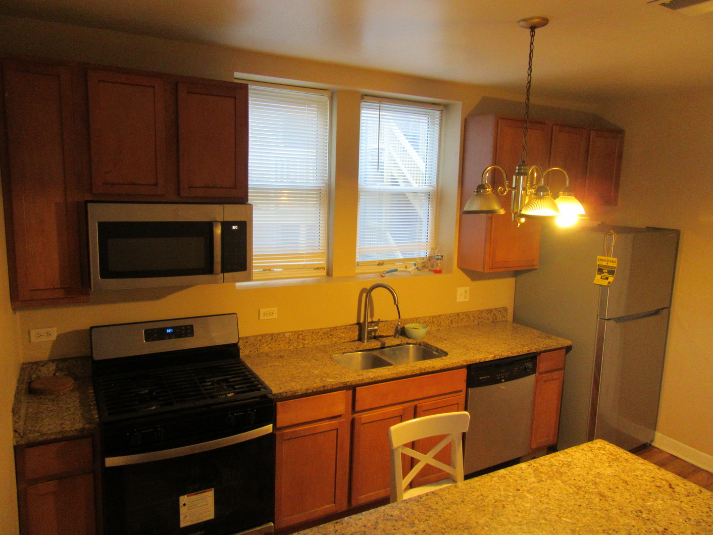 2251 W ROSEMONT Avenue #1, Chicago, IL 60659