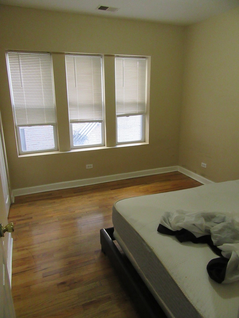 2251 W ROSEMONT Avenue #1, Chicago, IL 60659