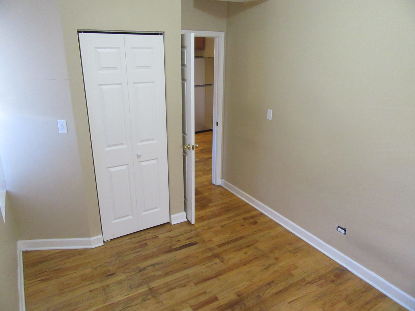 2251 W ROSEMONT Avenue #1, Chicago, IL 60659