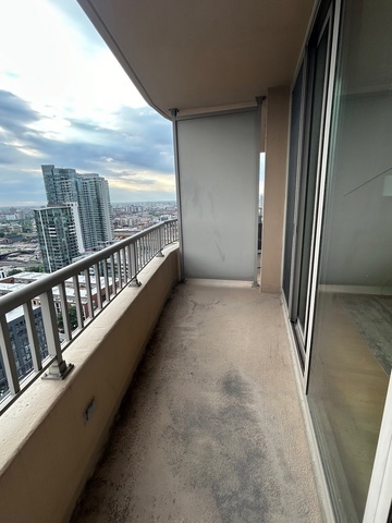 200 N Jefferson Street #2302, Chicago, IL 60661