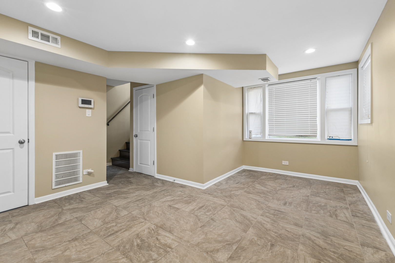 2808 W 140th Place, Blue Island, IL 60406