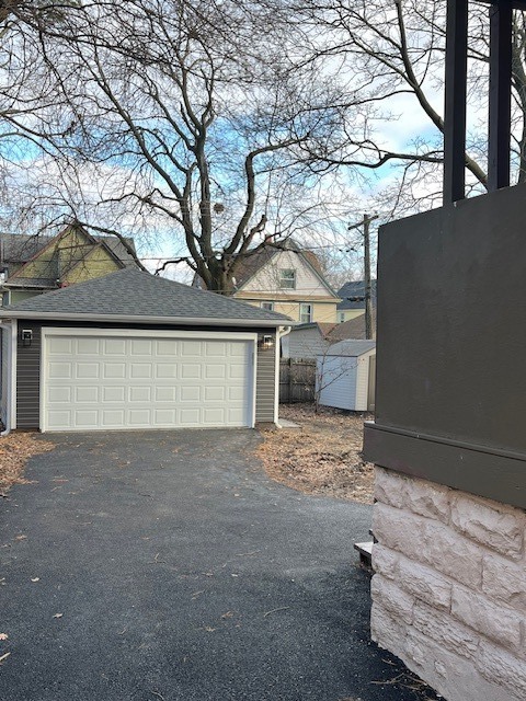 61 7 Avenue, La Grange, IL 60525