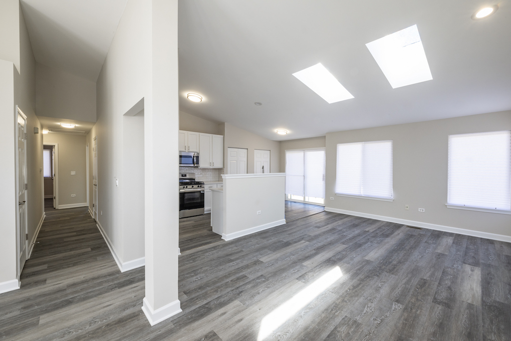 1882 Blossom Ridge Drive, Bolingbrook, IL 60490