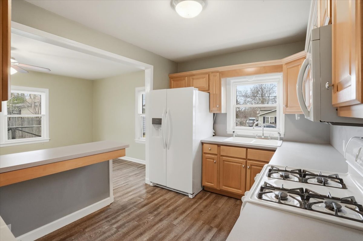 35669 benjamin Avenue, Ingleside, IL 60041