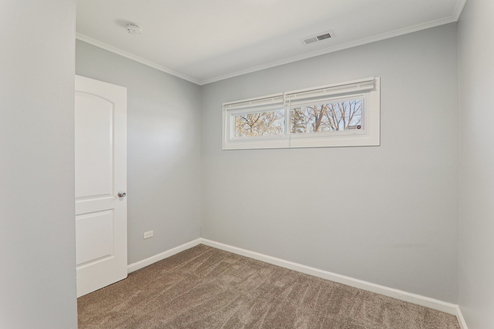 16524 Sawyer Avenue, Markham, IL 60428