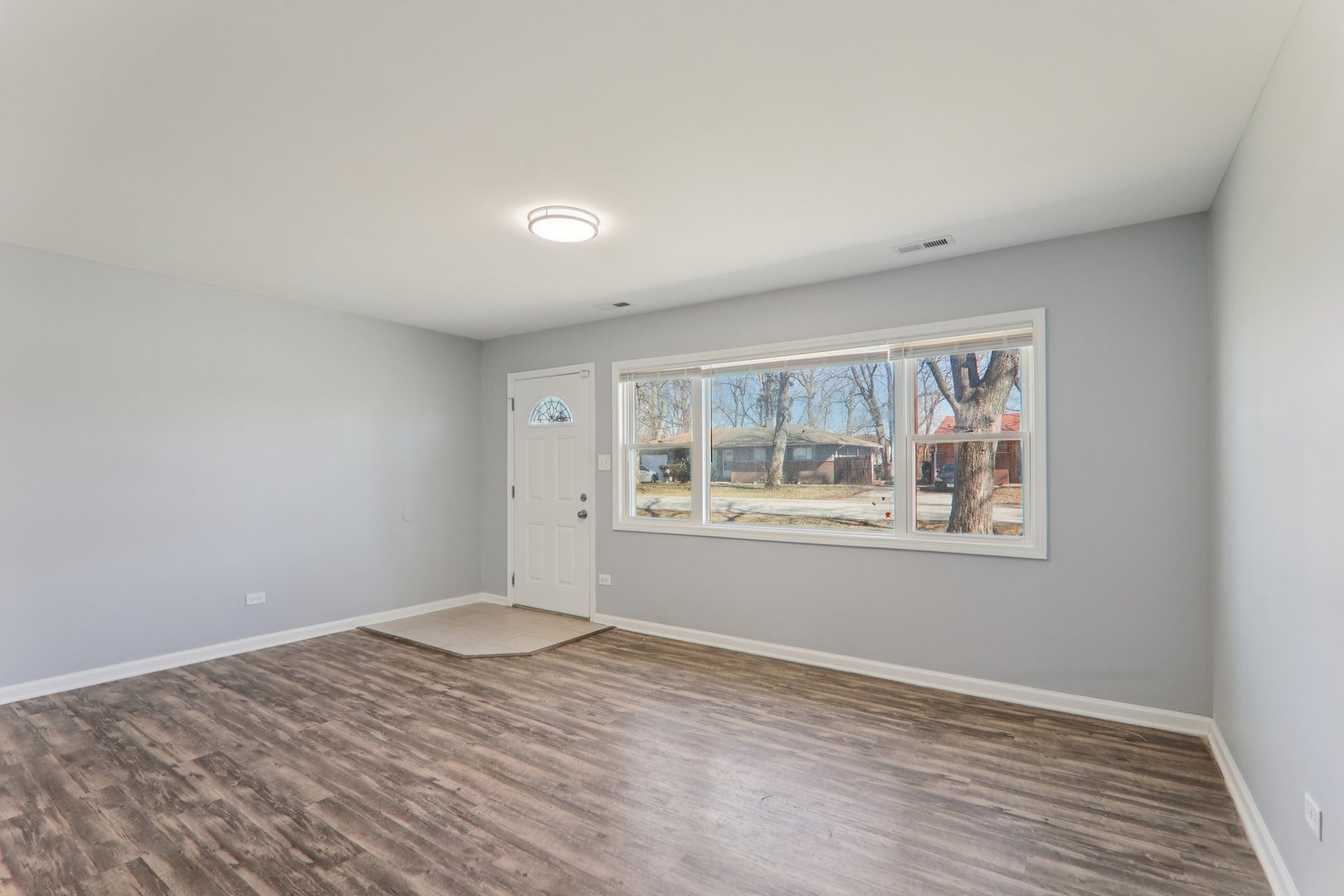 16524 Sawyer Avenue, Markham, IL 60428