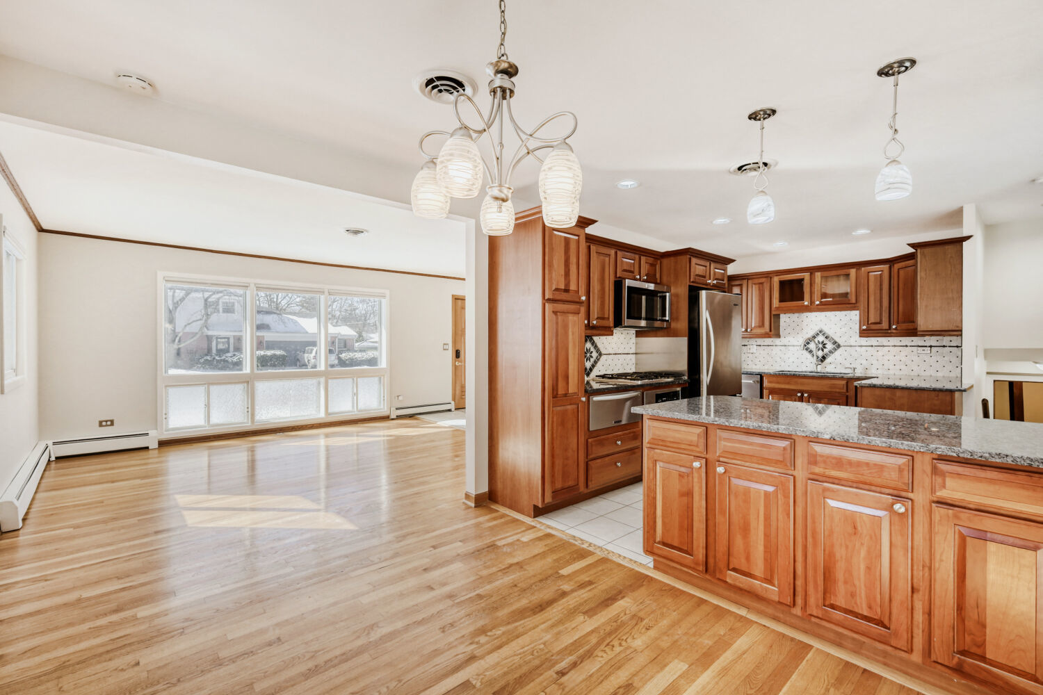 204 W Clarendon Street, Arlington Heights, IL 60004