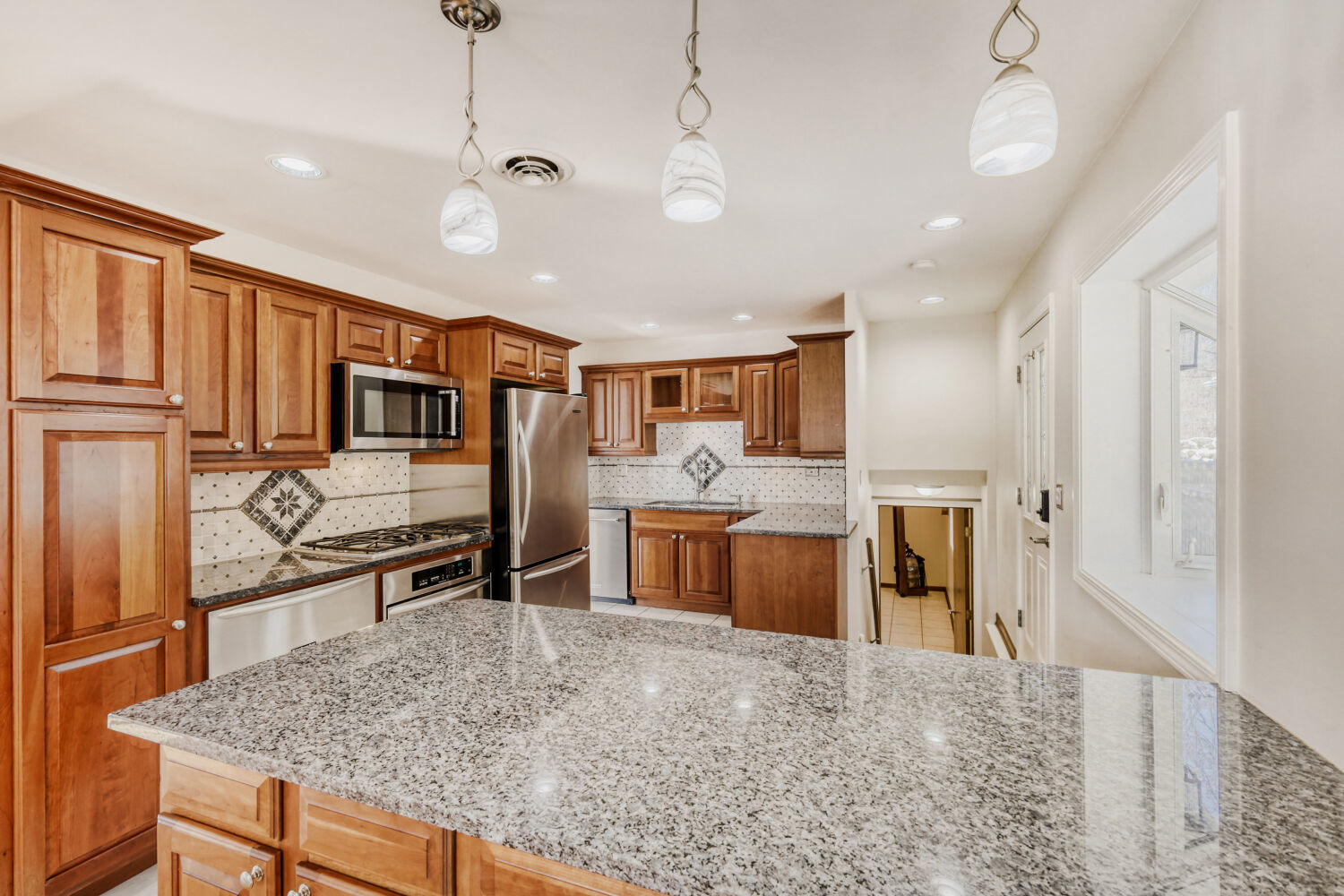 204 W Clarendon Street, Arlington Heights, IL 60004