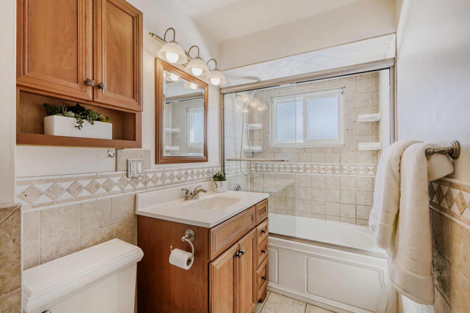 204 W Clarendon Street, Arlington Heights, IL 60004