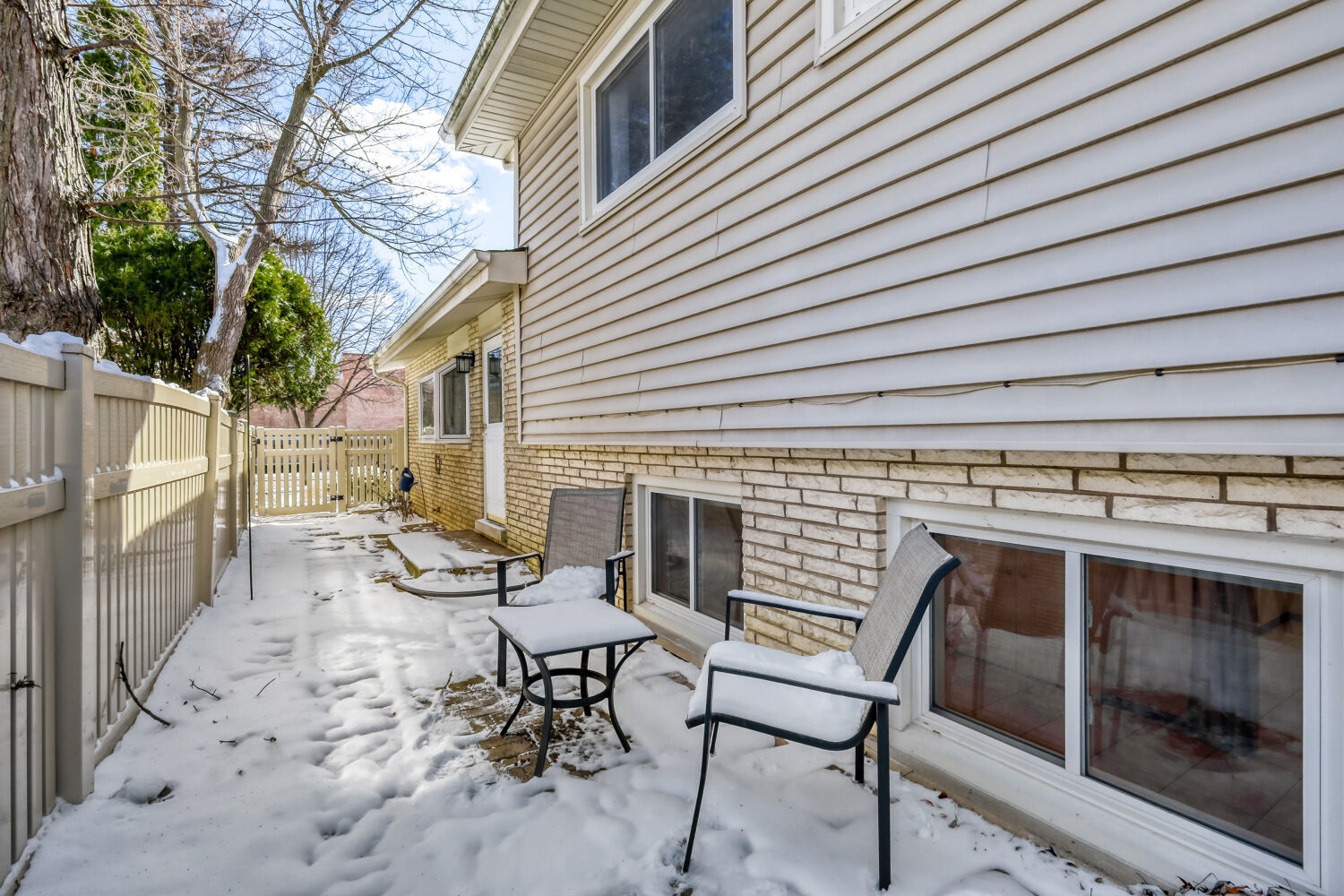 204 W Clarendon Street, Arlington Heights, IL 60004