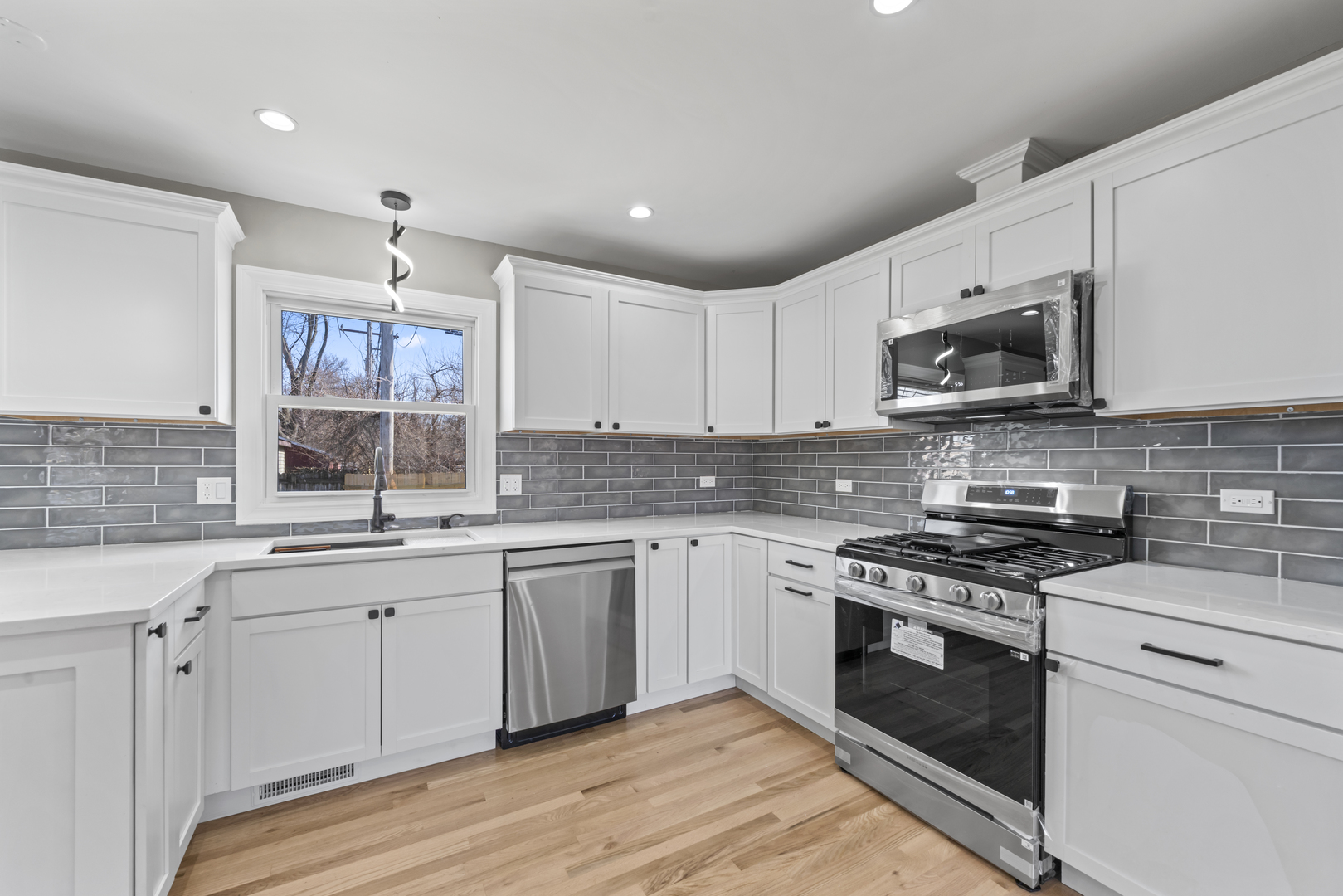 16155 Kedzie Parkway, Markham, IL 60428