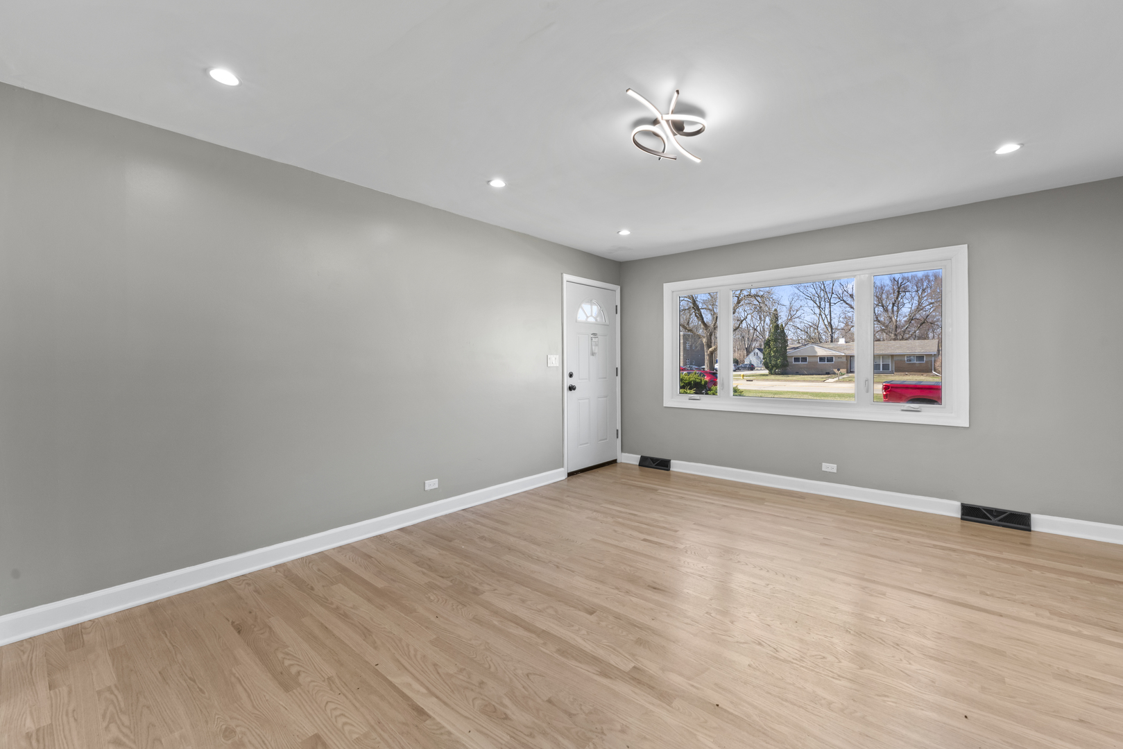 16155 Kedzie Parkway, Markham, IL 60428