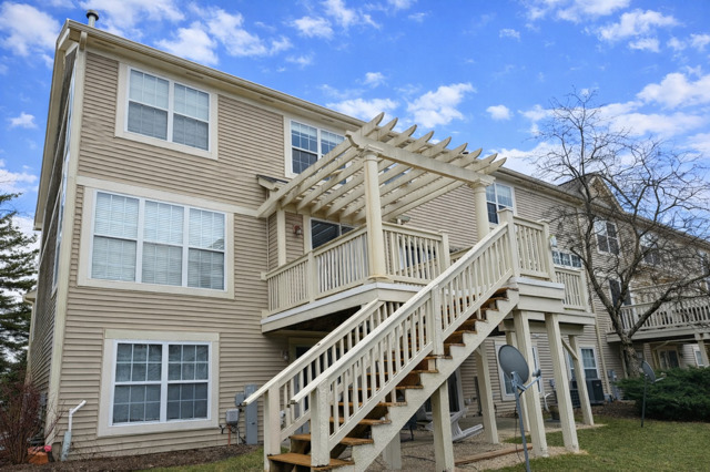 467 Vaughn Circle, Aurora, IL 60502