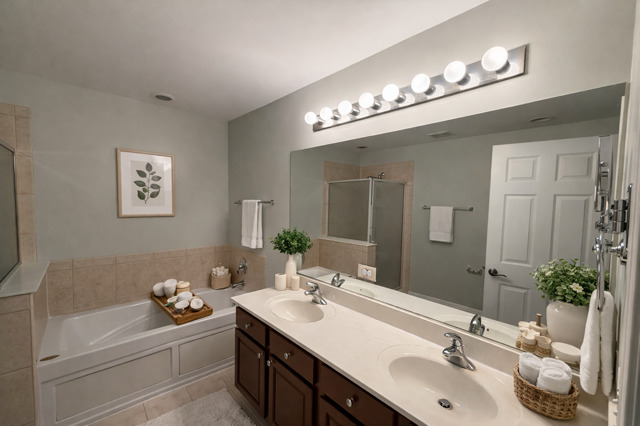 467 Vaughn Circle, Aurora, IL 60502