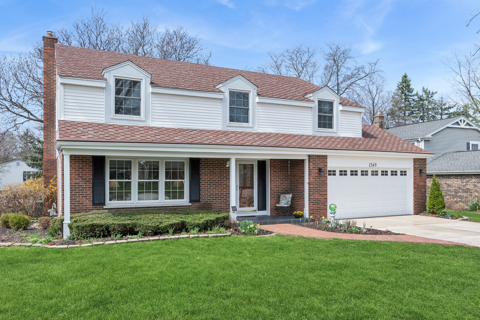 1549 Chippewa Drive, Naperville, IL 60563