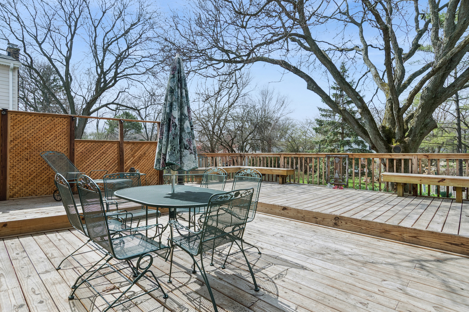 1549 Chippewa Drive, Naperville, IL 60563