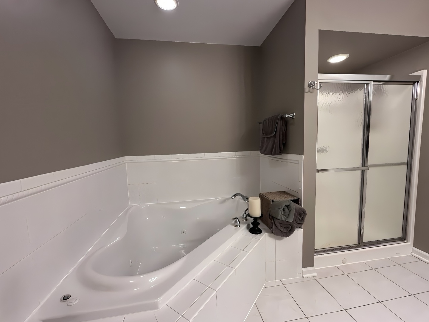 7755 Bristol Park Drive #4NE, Tinley Park, IL 60477