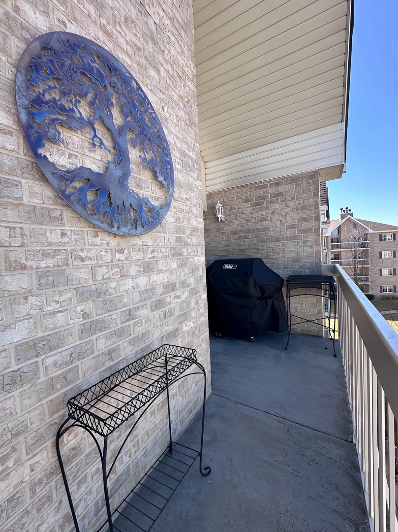 7755 Bristol Park Drive #4NE, Tinley Park, IL 60477