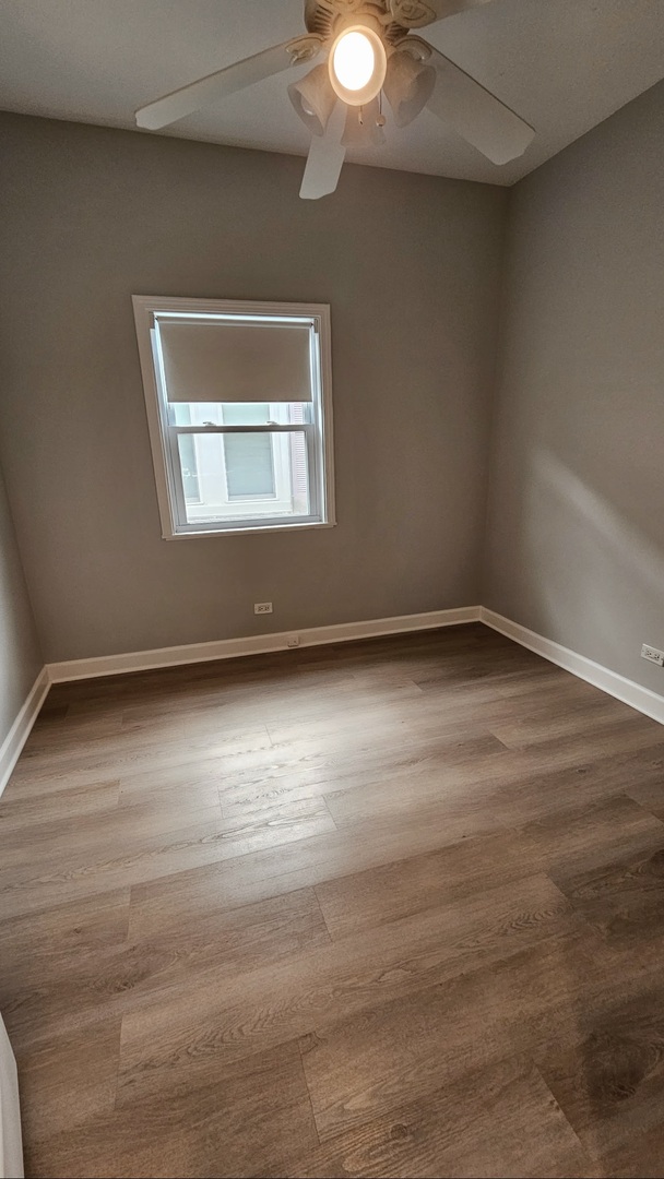 2704 N New England Avenue, Chicago, IL 60707