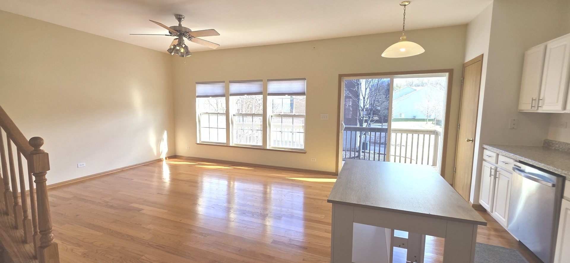 212 Willow Boulevard #212, Willow Springs, IL 60480