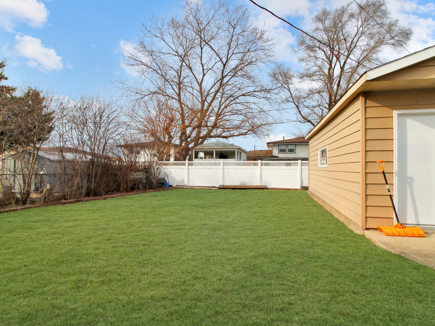 7806 W 80 Place, Bridgeview, IL 60455