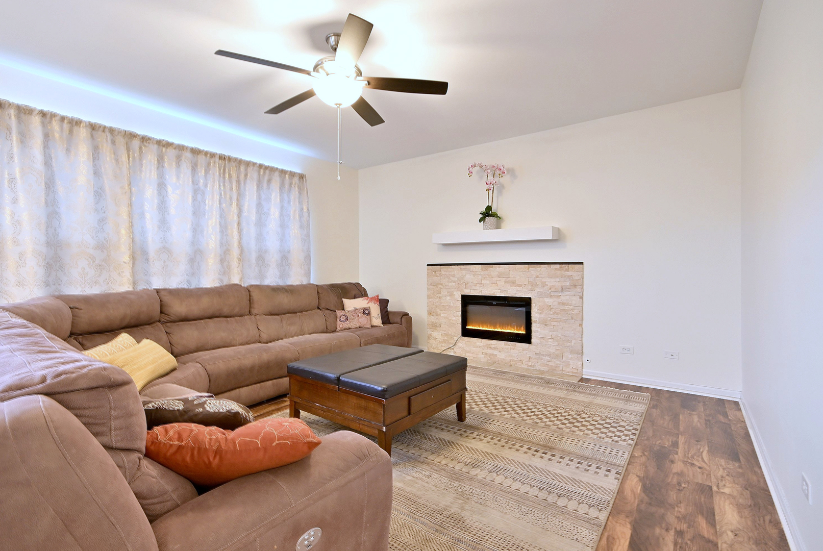 3443 Old Renwick Trail, Joliet, IL 60435