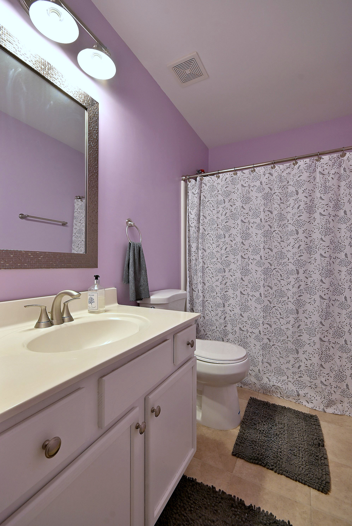 3443 Old Renwick Trail, Joliet, IL 60435