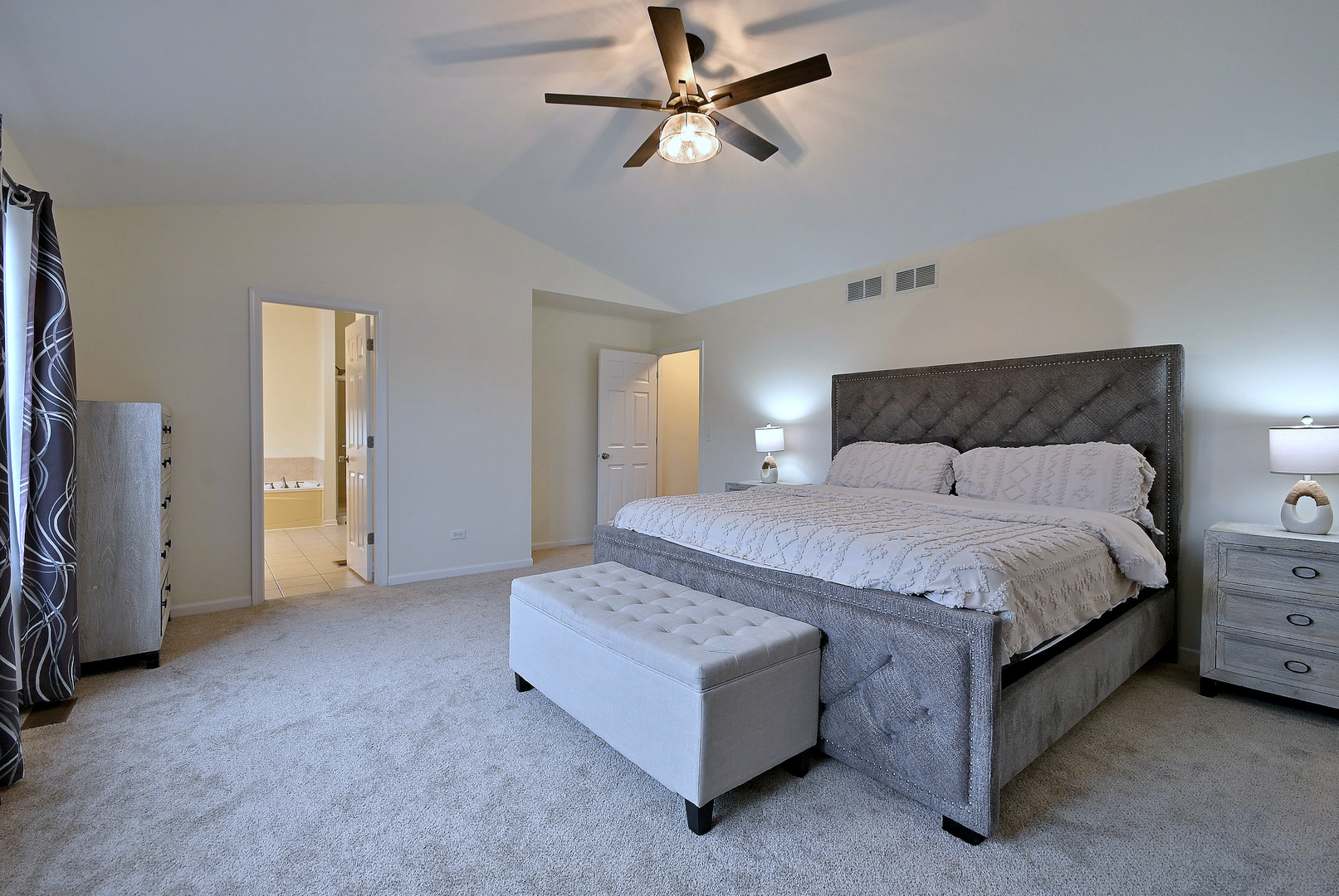 3443 Old Renwick Trail, Joliet, IL 60435