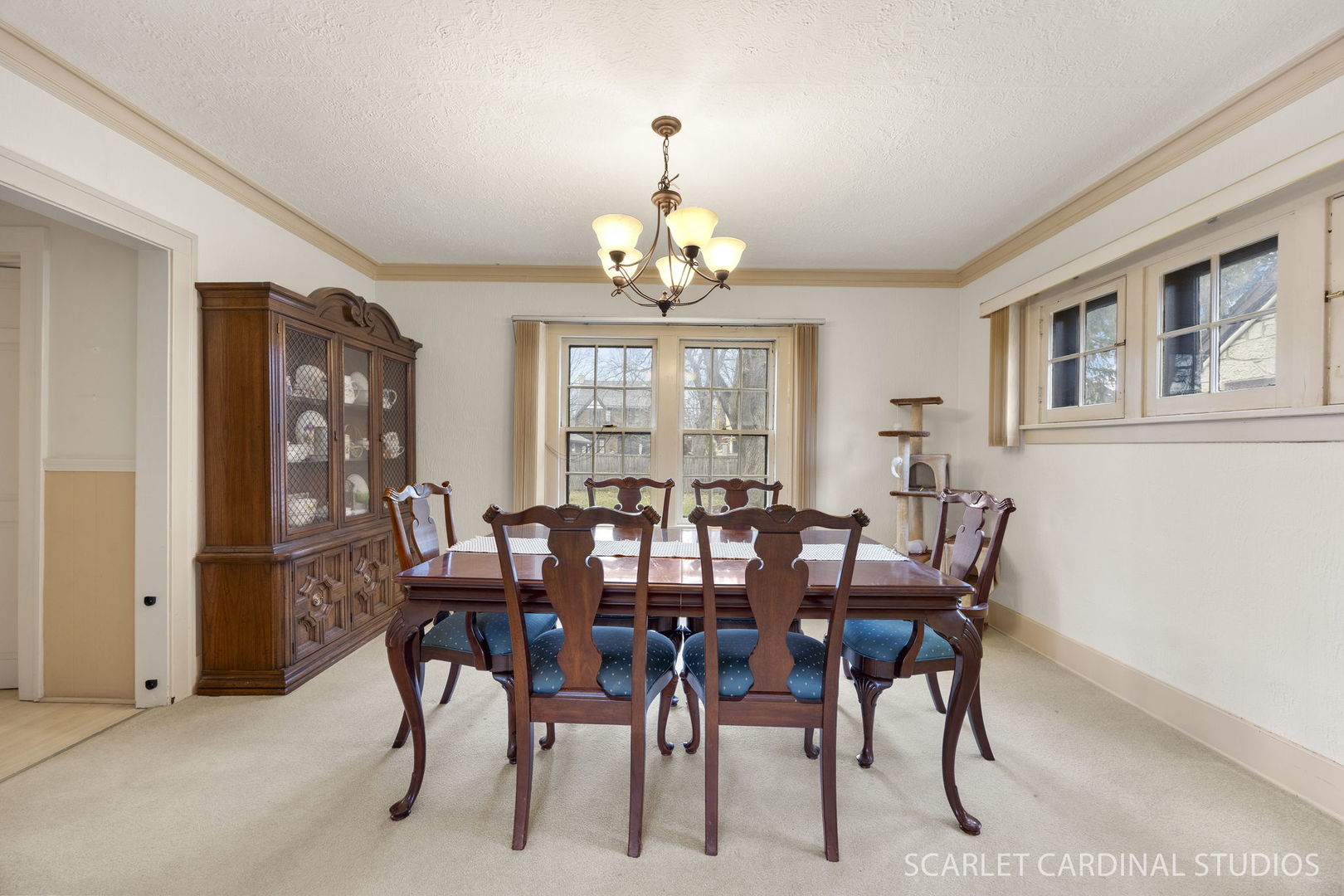 355 Lawndale Avenue, Aurora, IL 60506